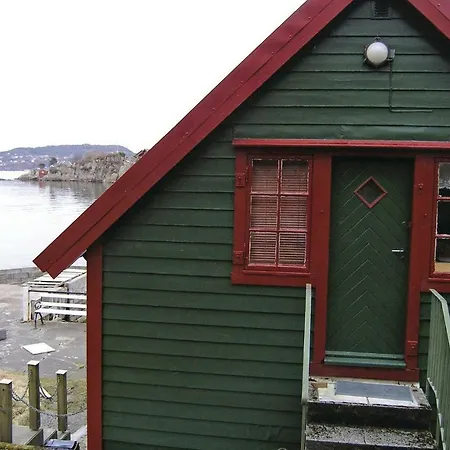 Feriehus One Bedroom Holiday In Straume Straume (Nordland)
